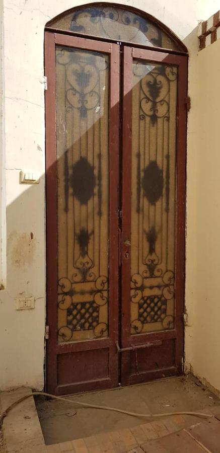 One Love Guesthouse & Restaurant Luksor Dış mekan fotoğraf
