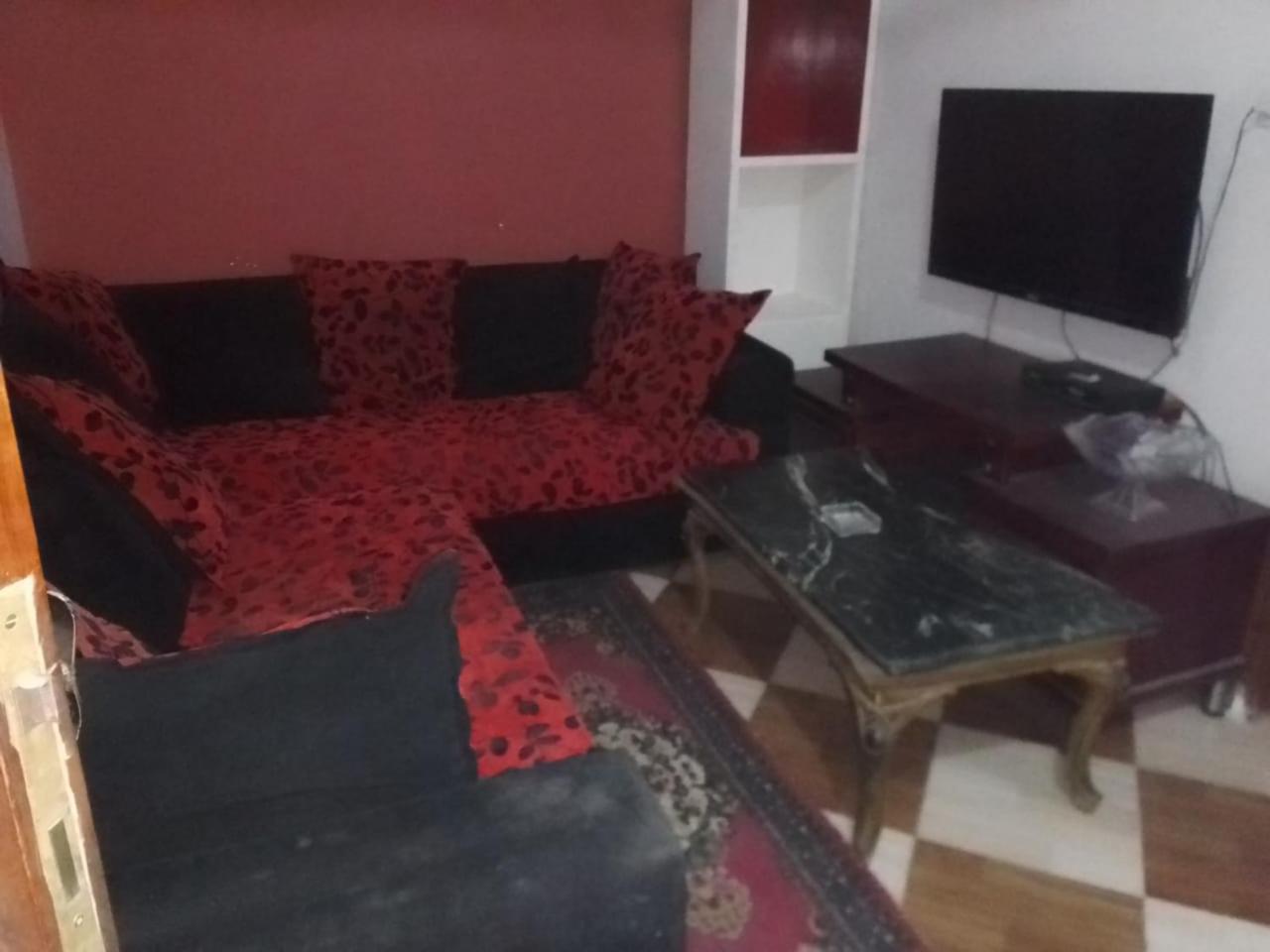 One Love Guesthouse & Restaurant Luksor Dış mekan fotoğraf