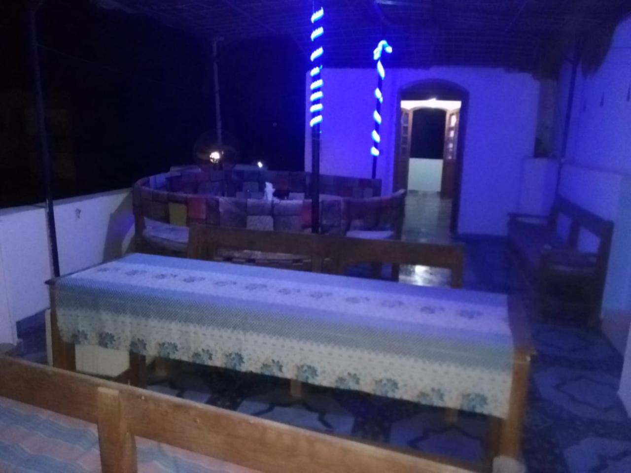 One Love Guesthouse & Restaurant Luksor Dış mekan fotoğraf