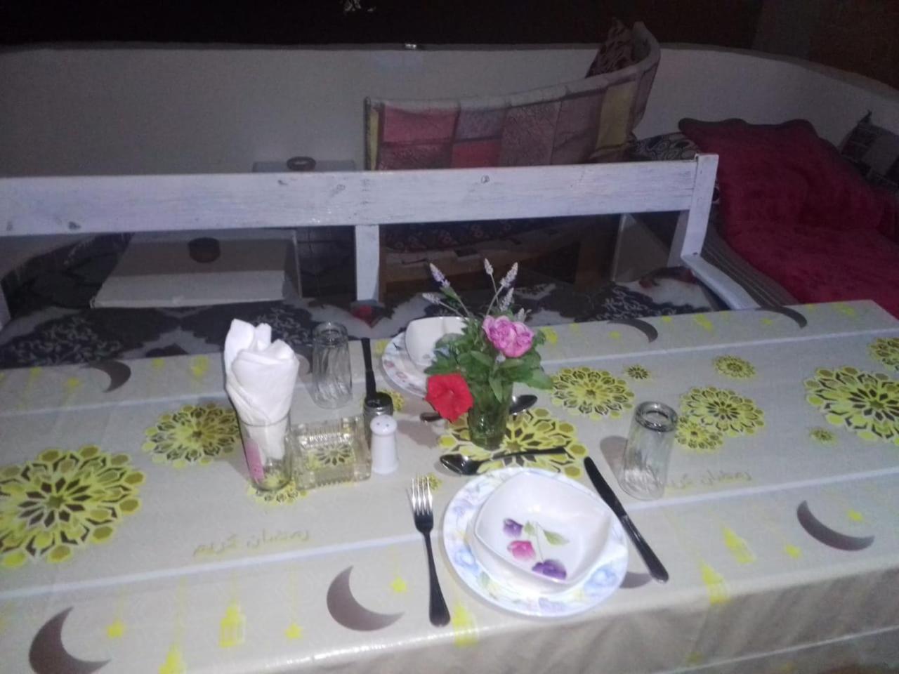 One Love Guesthouse & Restaurant Luksor Dış mekan fotoğraf